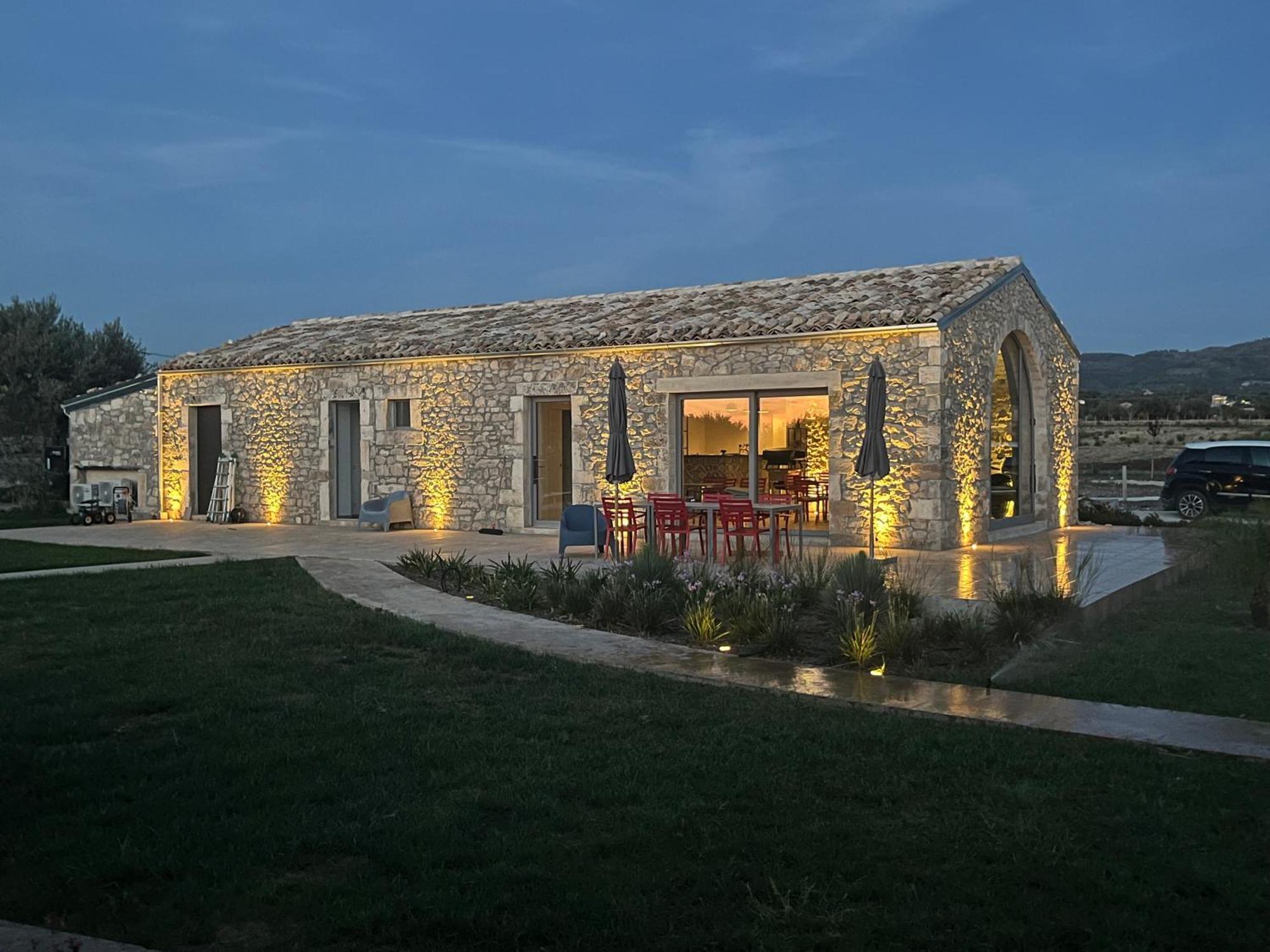 La Bella Vita Agriturismo Chiaramonte Gulfi Ngoại thất bức ảnh